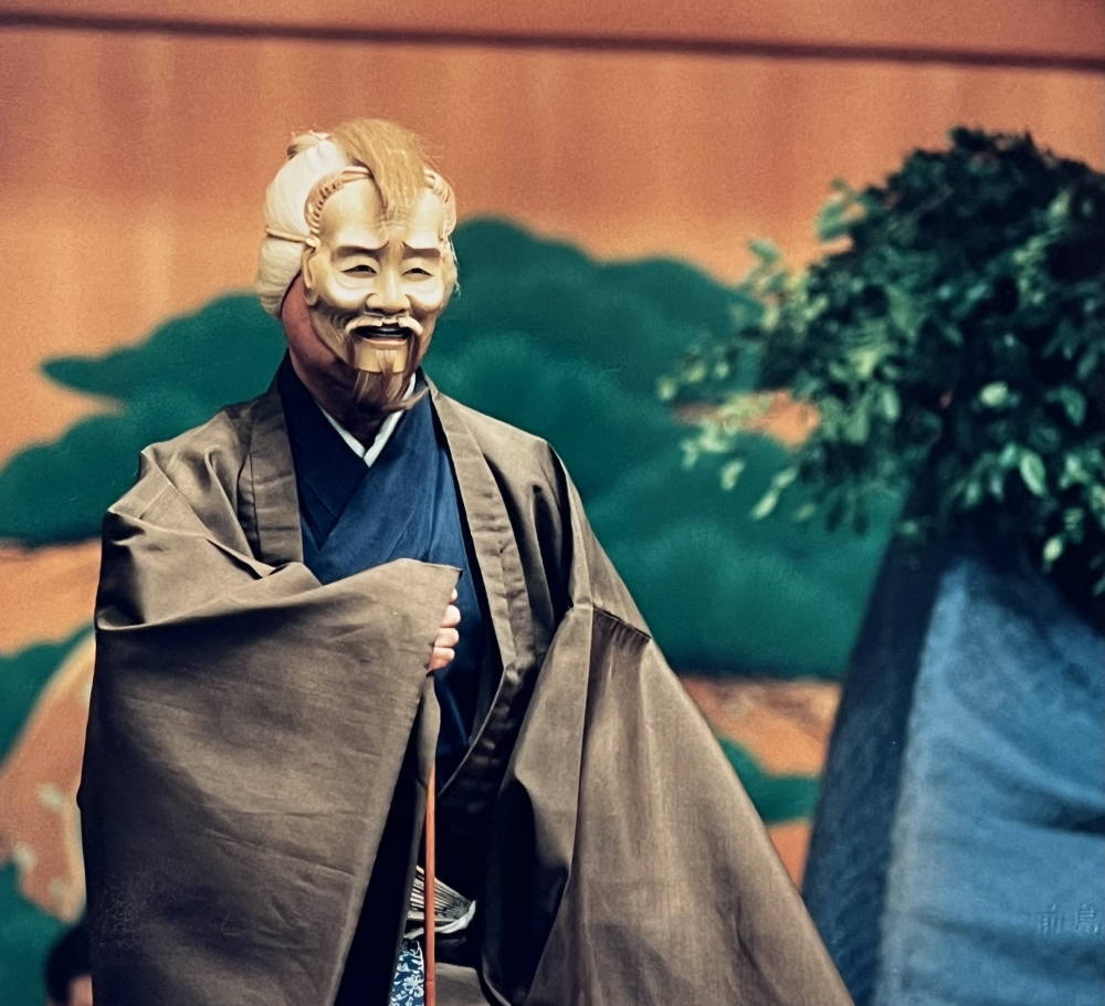 勝海登の能舞台