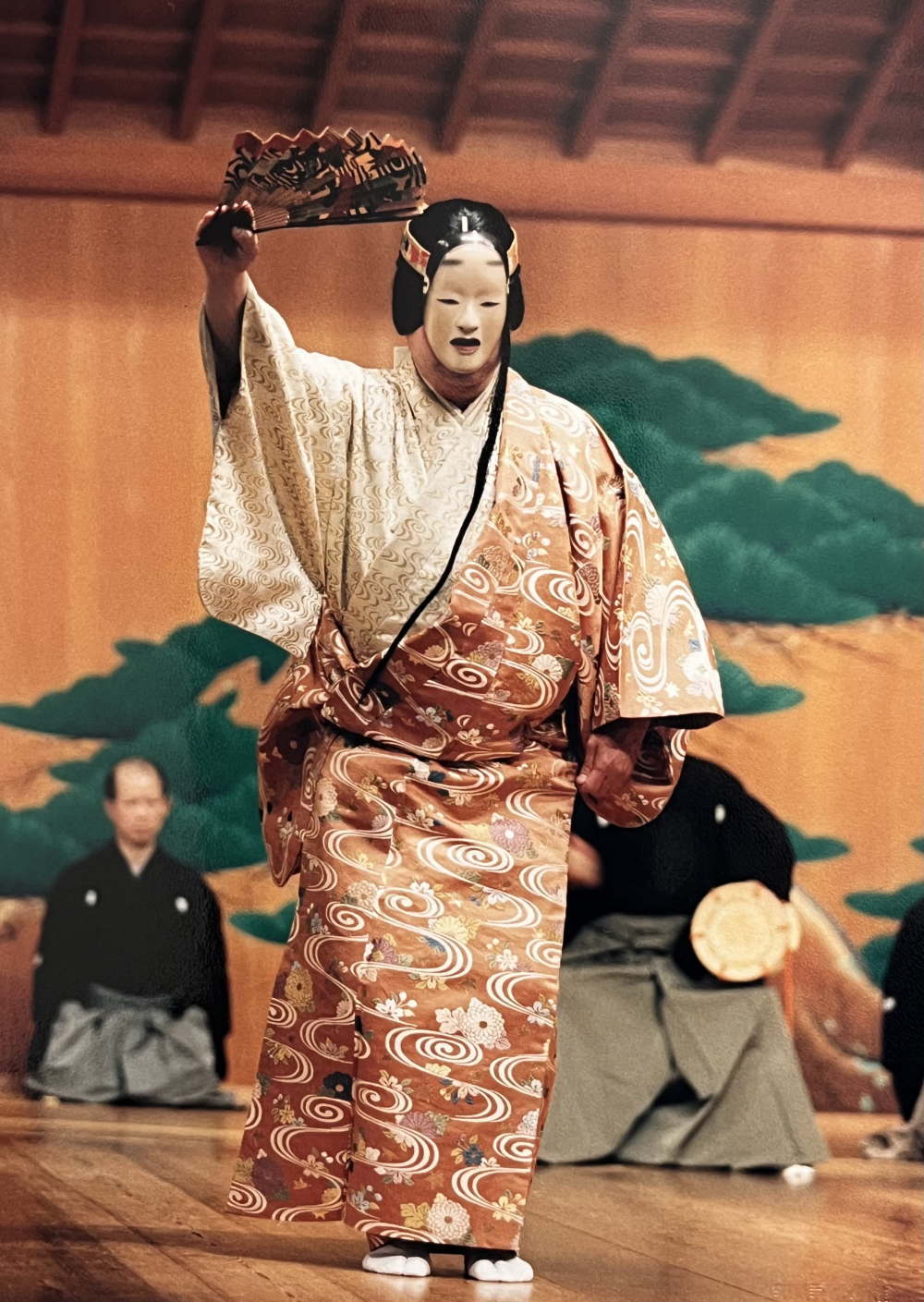 勝海登の能舞台