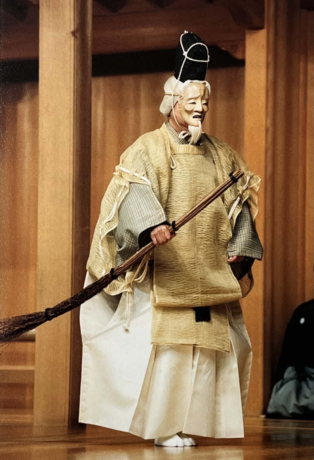 勝海登の能舞台