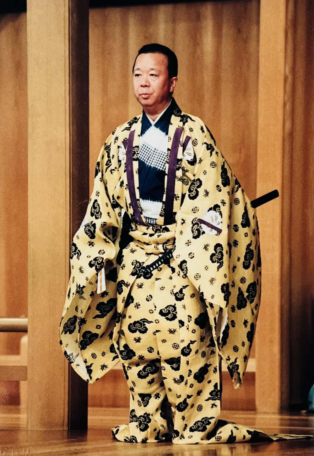 勝海登の能舞台