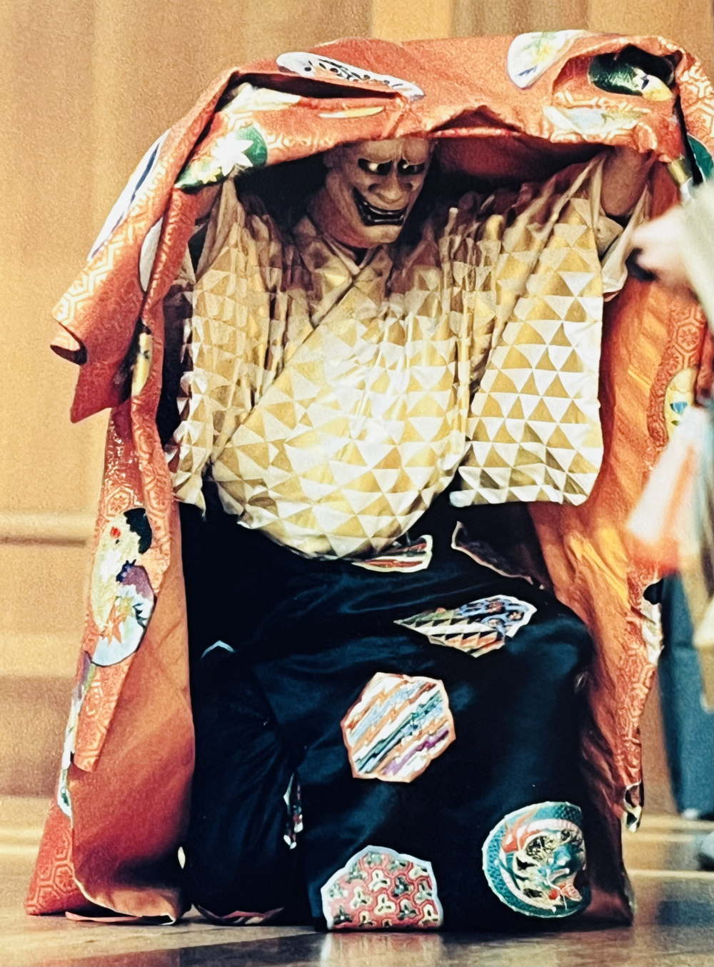 勝海登の能舞台