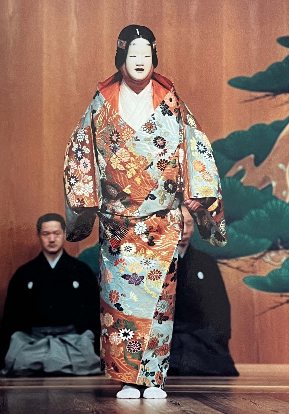 勝海登の能舞台