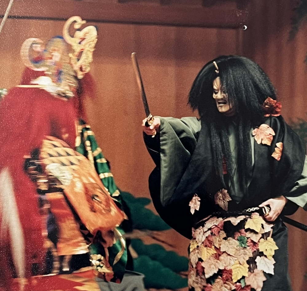 勝海登の能舞台